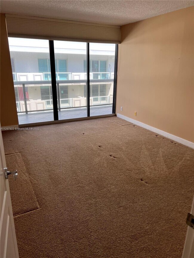 9455 Collins Ave Unit 1201, Surfside, FL 33154 Condo for Rent in