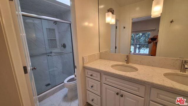 Foto del edificio - 13055 Mindanao Way