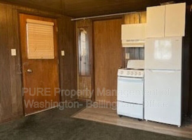 Foto del edificio - 7394 Birch Bay Dr