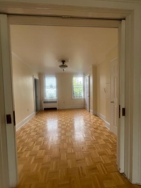 Foto del edificio - 321 New York Ave