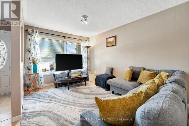 Photo du bâtiment - 39 Marilyn Ct