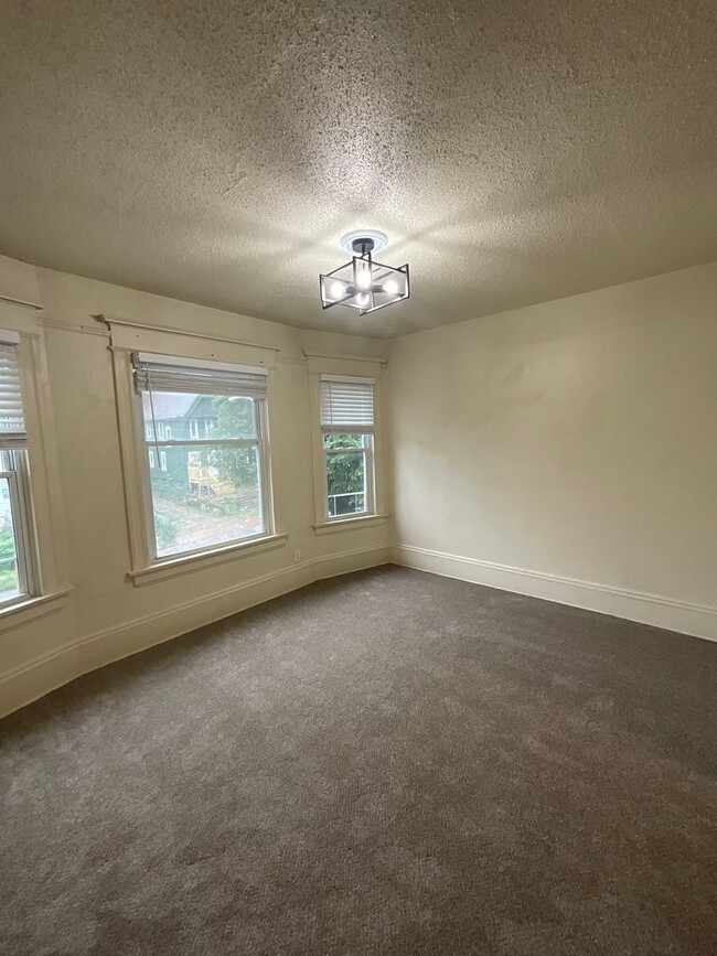 Foto del edificio - 1241 N 34th St
