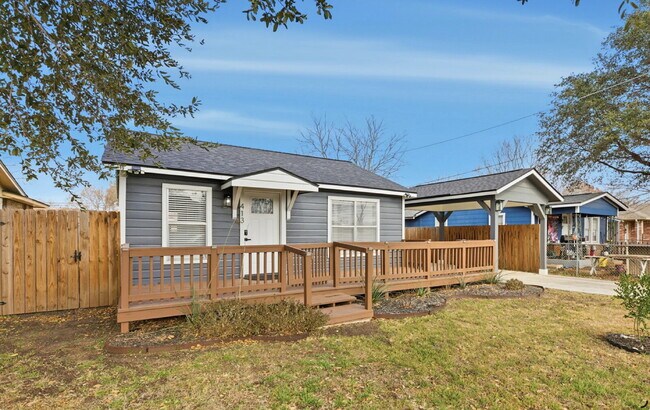 Foto del edificio - 413 W Wright Blvd