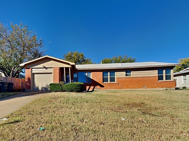 Building Photo - 4209 Arden Pl