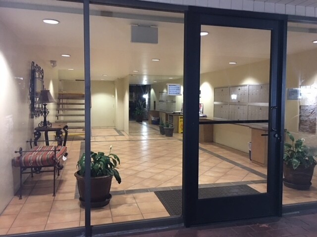 Building Photo - 2160 S Beverly Glen Blvd