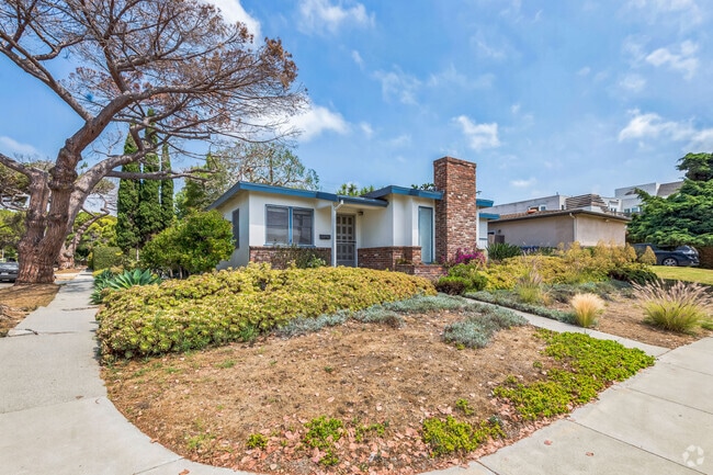 Building Photo - 12753 Appleton Way