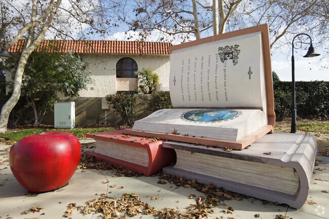 Various artwork and sculptures can be found throughout Bellflower.