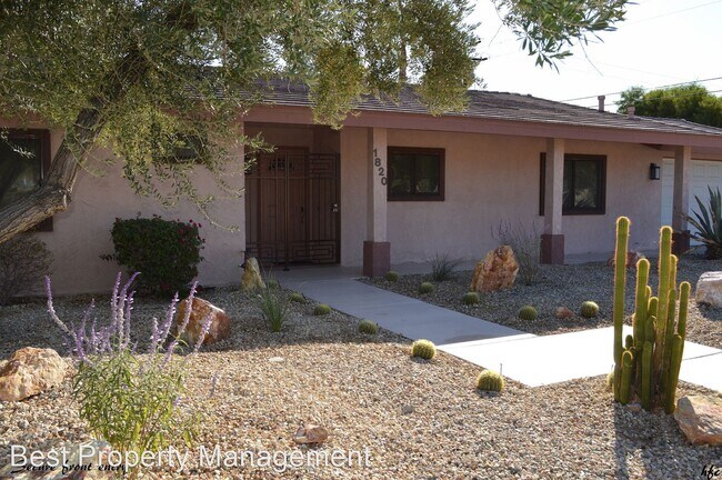Building Photo - 2 br, 2 bath House - 1820 N. Los Alamos Rd.