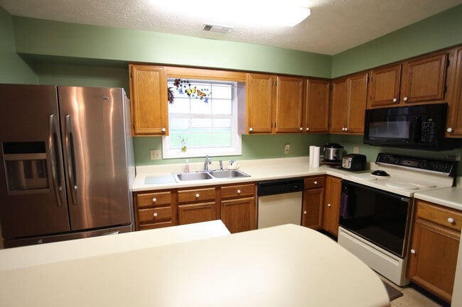 Building Photo - 3 BR 2 Bath house in Cul-de-sac in Auburn
