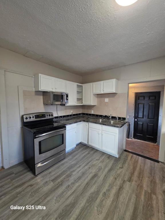 Foto del edificio - 2522 N Bell St