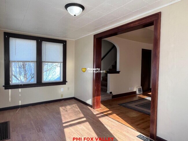 Foto del edificio - NICE house with wood floors