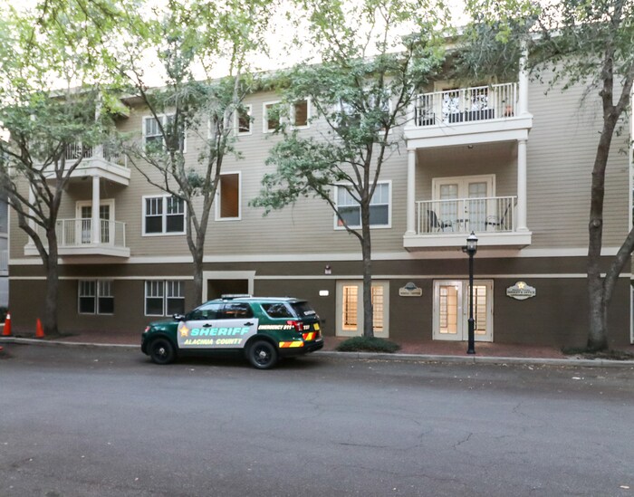 Primary Photo - Beautiful 2/2 in the HP Village Center K-102