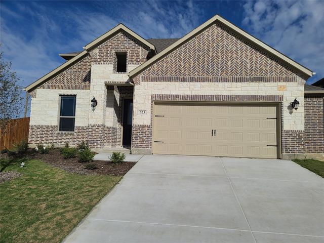 Primary Photo - 523 Big Bend Dr