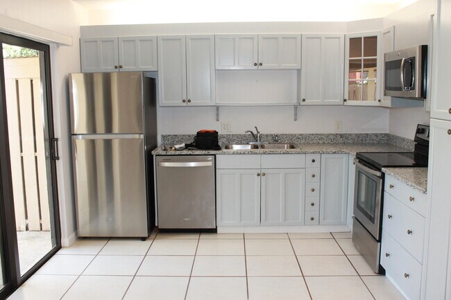 Foto del edificio - 1112 11th Ct