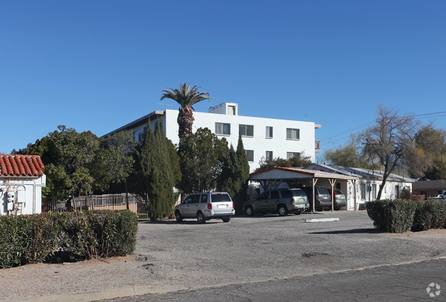 Building Photo - Catalina Village Apartments