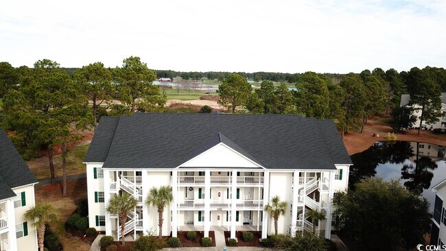 Building Photo - 6000 Windsor Green Way