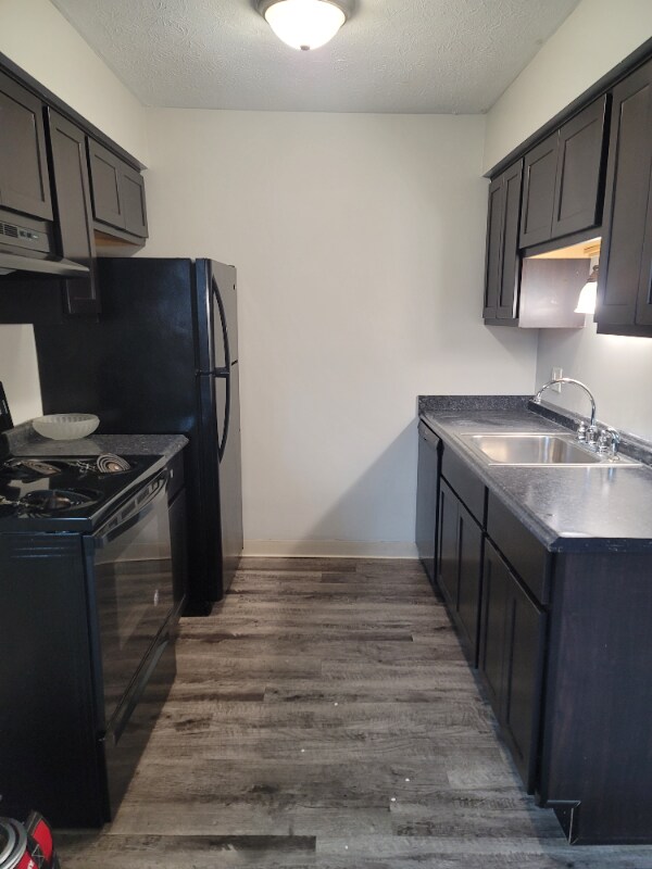 Foto del edificio - 7320 Sunset Strip Ave NW