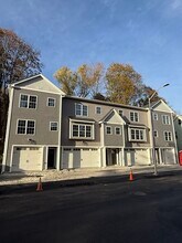 Building Photo - 63 North St