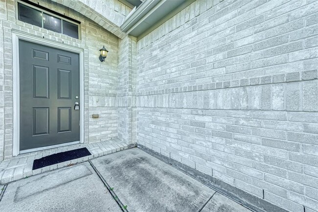 Building Photo - 4418 E Meadow Dr
