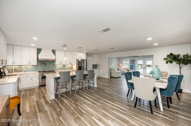 Building Photo - 407 Sandpiper Dr
