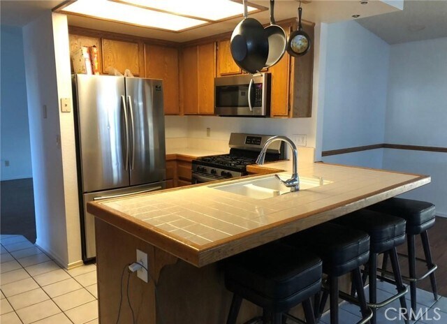 Foto del edificio - 15101 Wavecrest Dr