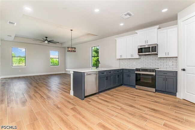 Building Photo - 4157 NW 39th Ave