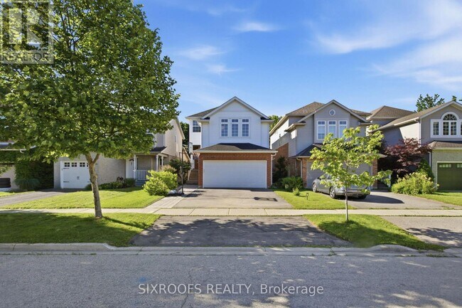 Building Photo - 414 Havendale Crescent
