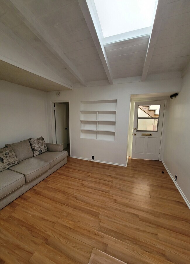 Habitación de amor 2 - 1227 17th St