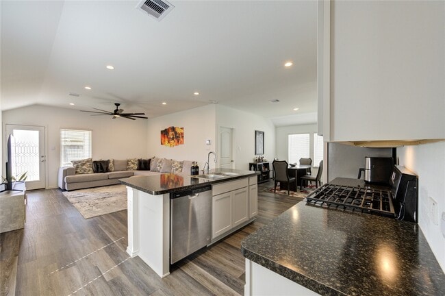 Foto del edificio - 5303 Creekstone Rise Ln