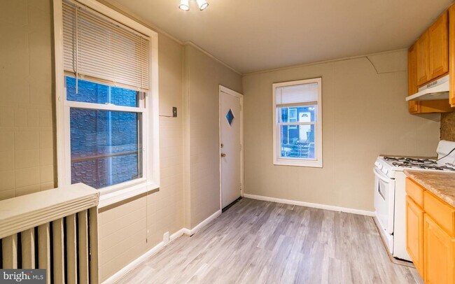 Foto del edificio - 5740 N 20th St
