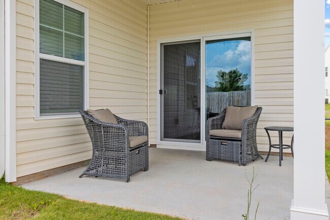 Building Photo - 206 Trail Branch Ct.