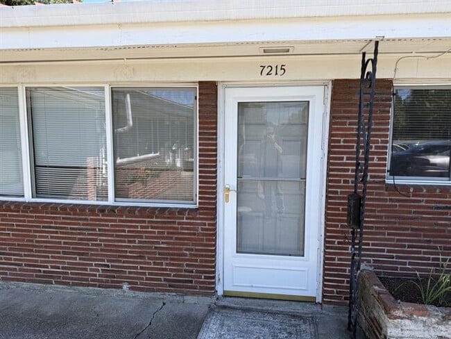 Photo - 7215 SE Division Street Townhome