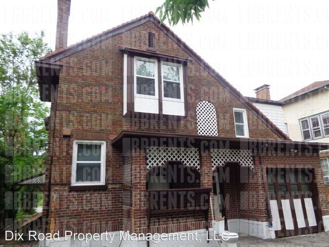 Foto del edificio - 4 br, 2 bath House - 4815 Glenway Avenue,