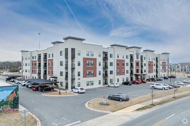 Foto del edificio - Promenade Commons