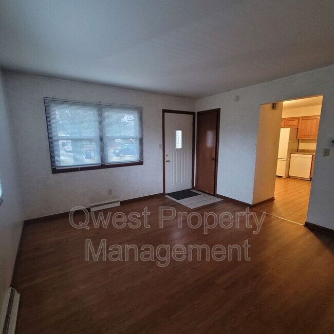 Foto del edificio - 2562 Ridgemoor Dr SE