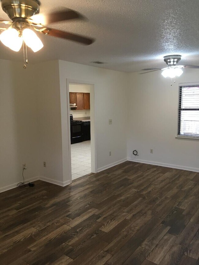 Main living room into eat in kitchen - 101 Harding Rd