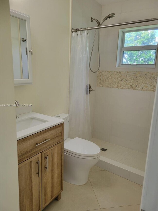 Foto del edificio - 19211 NW 48th Ct