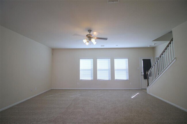 Foto del edificio - 4910 Hidden Nest Ct