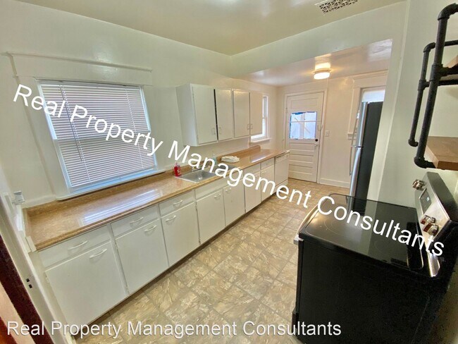 Foto del edificio - 2 br, 1 bath House - 415 N Gallatin St