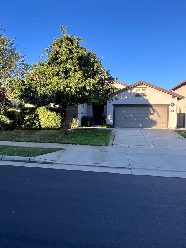 Foto principal - BEAUTIFUL FOUR BEDROOM HOME IN WESTPARK!!