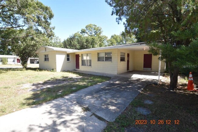 Building Photo - 4502 S Trask St