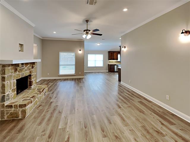 Building Photo - 2021 Bay Laurel Dr