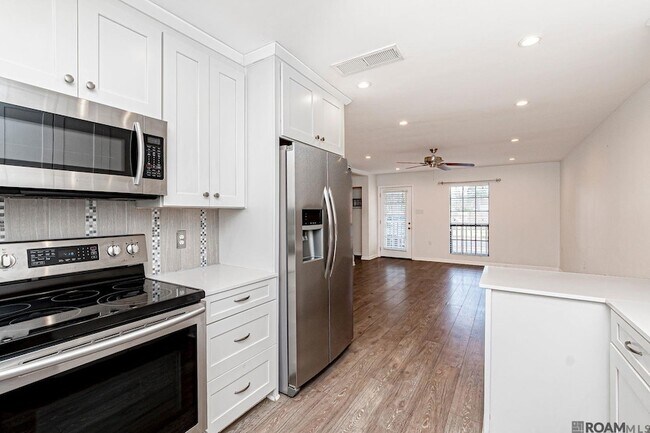 Foto del edificio - 15848 Maison Orleans Ct