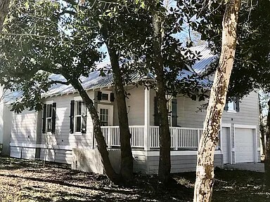 Foto del edificio - 14 Sally Ln