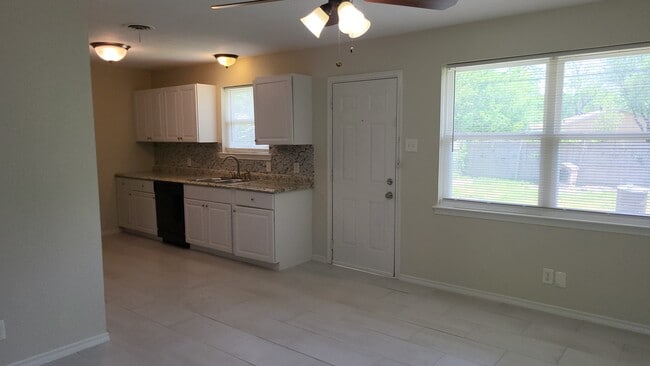 Photo - Nachita House