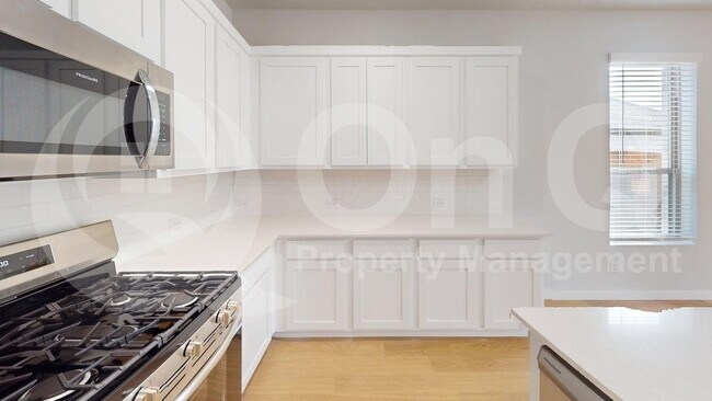 Foto del edificio - 682 Briar Dr