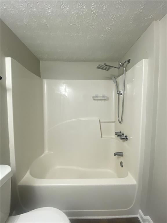 Foto del edificio - 5477 Riverside Dr