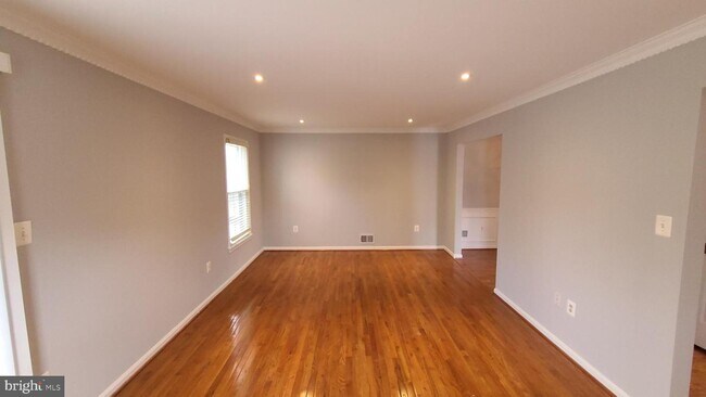 Foto del edificio - 6014 Bradmore St