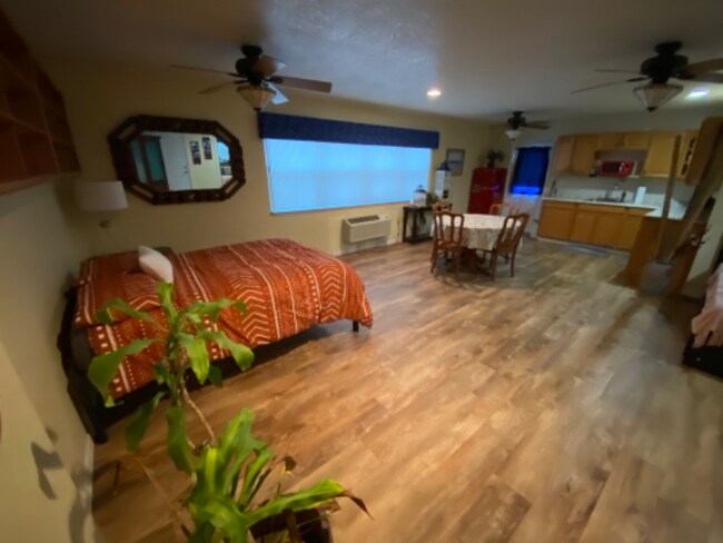 Foto del edificio - 3175 Fell Rd