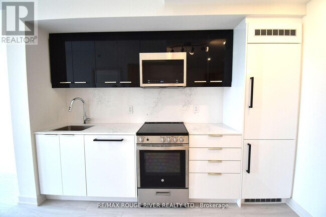 Photo du bâtiment - 90 Glen Everest Rd